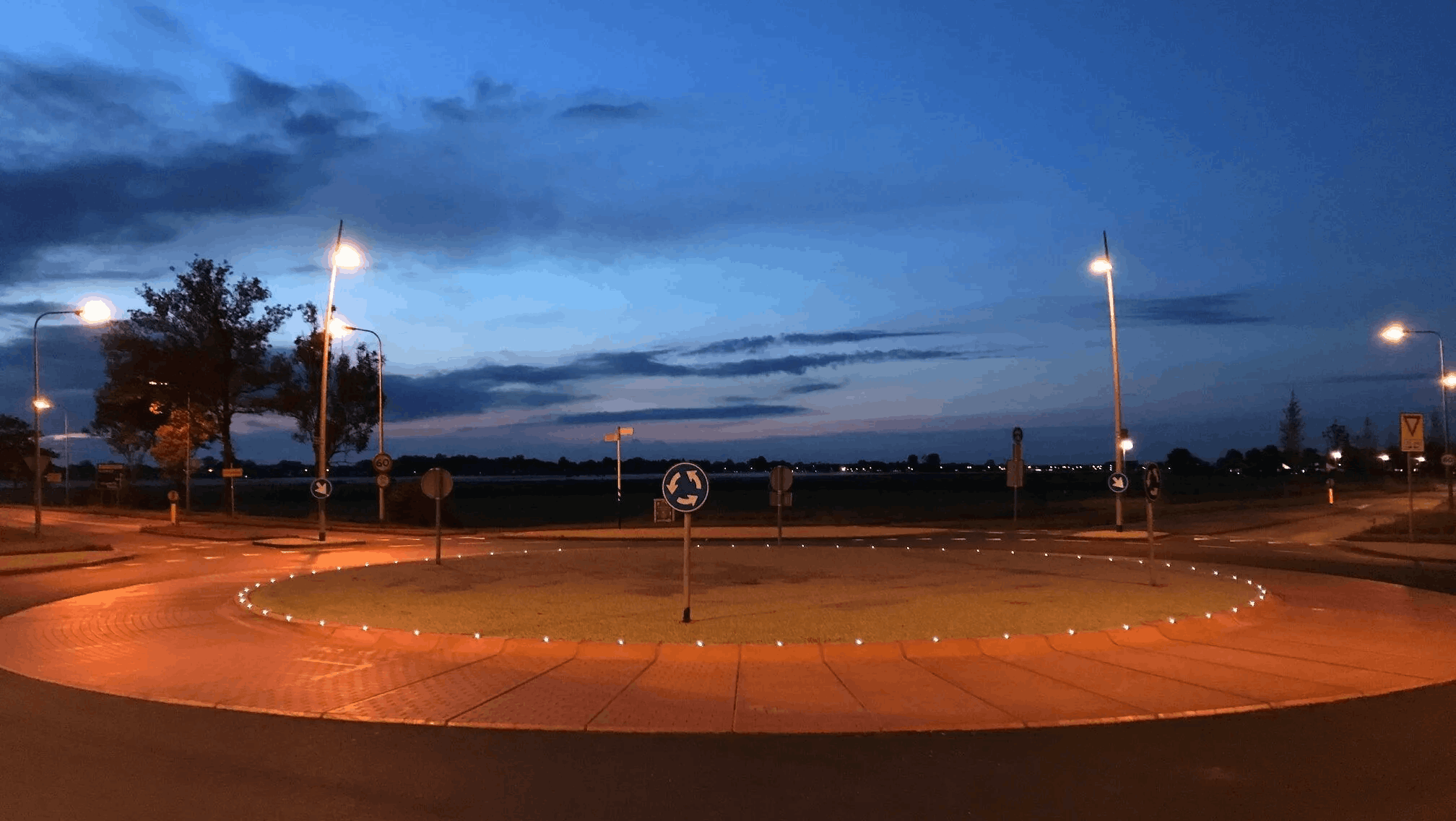 Led wegdekverlichting op fietspaden